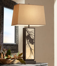 Load image into Gallery viewer, Brookline table lamp
