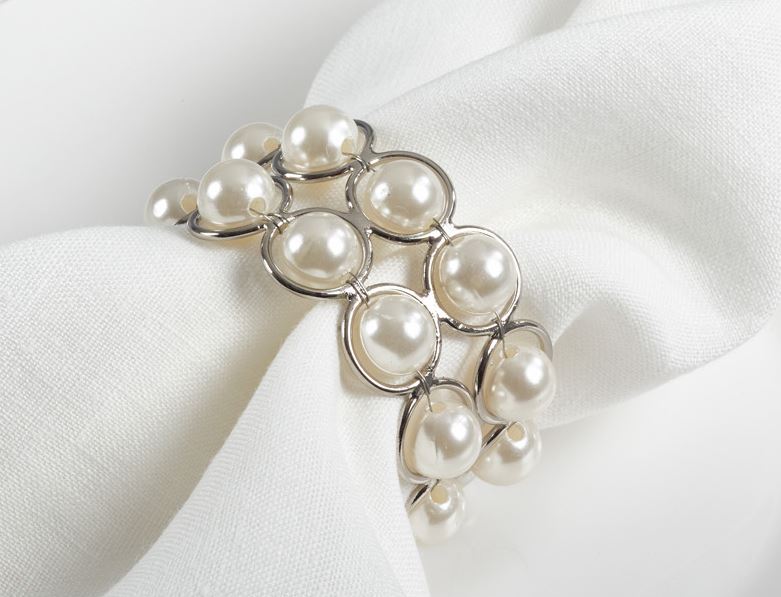 These stunning napkin rings are perfect for any occasion, with or without company.  Sold as a set of 4 (6248495513798)