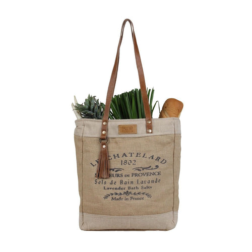 Our all-purpose tote bag is made from responsibly sourced organic jute. It is perfect for travel, grocery shopping, and daily use. A great combination of sustainable fashion and style.