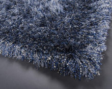 Load image into Gallery viewer, Trigo shag rugs
